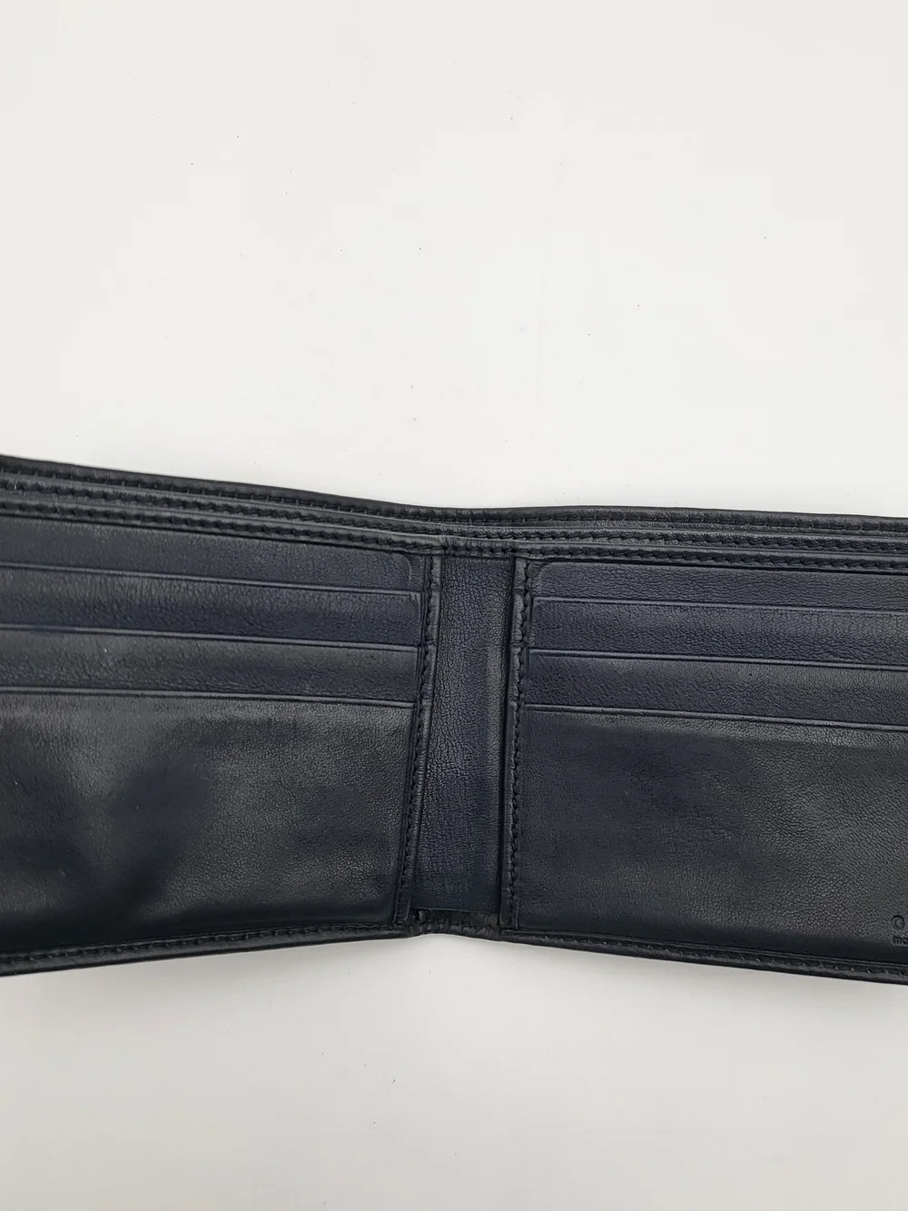 Gucci Royal Blue Embossed Leather Bifold Wallet with Beige/Blue Web Stripe Auth.